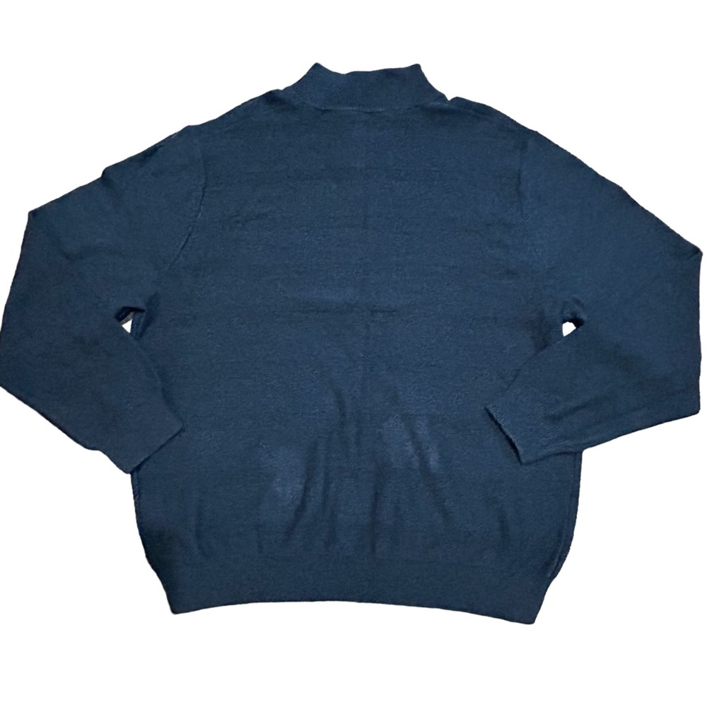 2 CHAPS Sweaters - Picture 9 of 11
